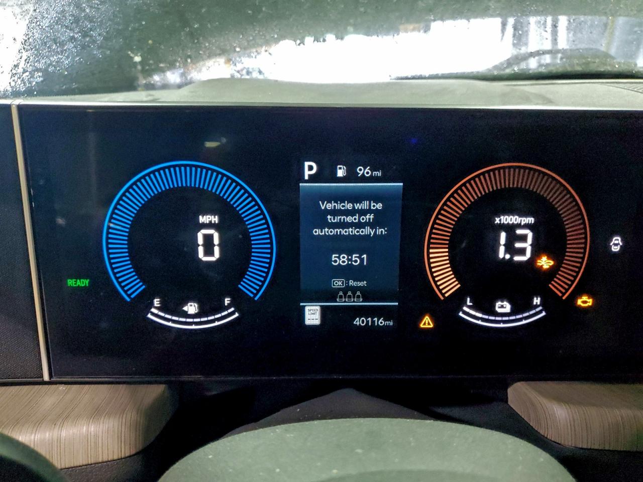 Hyundai SONATA Hybrid Image 8