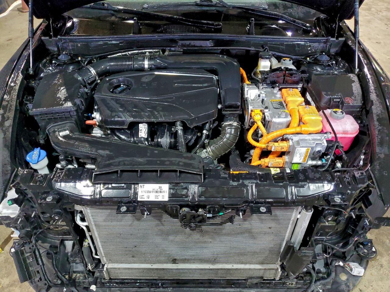 Hyundai SONATA Hybrid Image 11