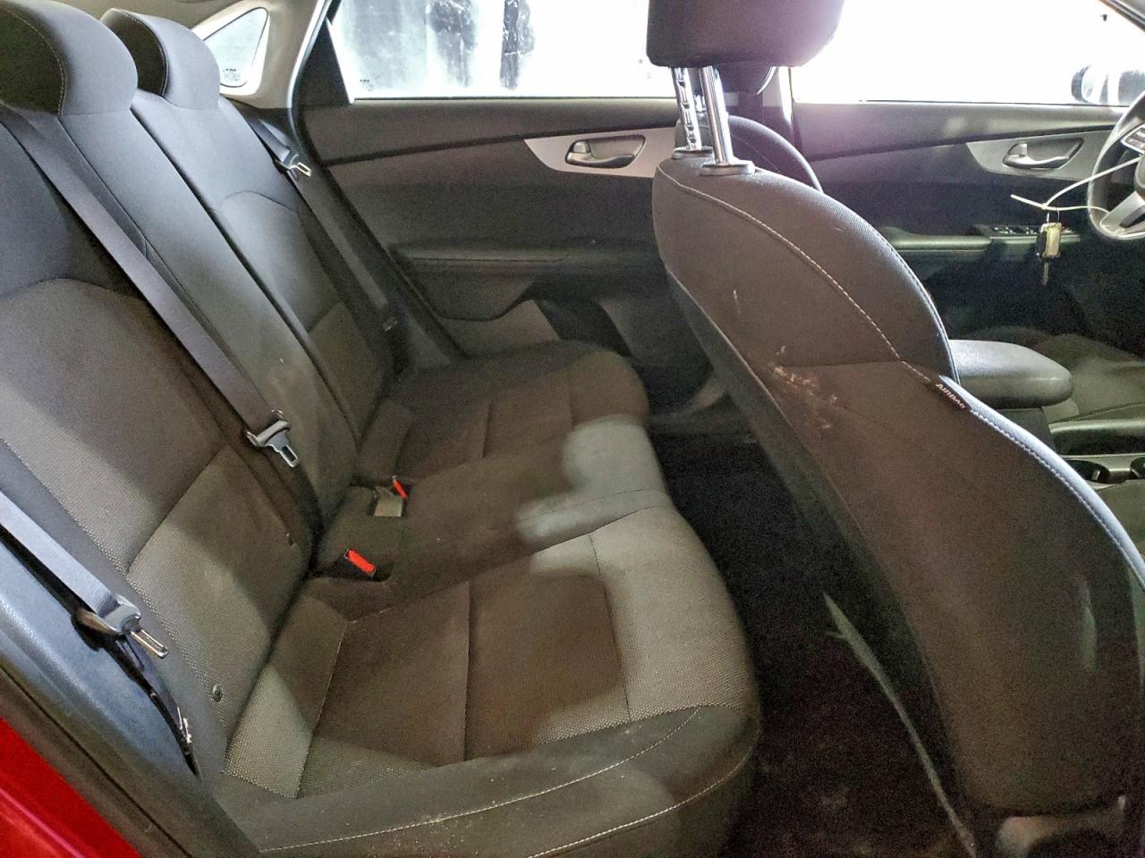 Kia Forte Lx Image 8