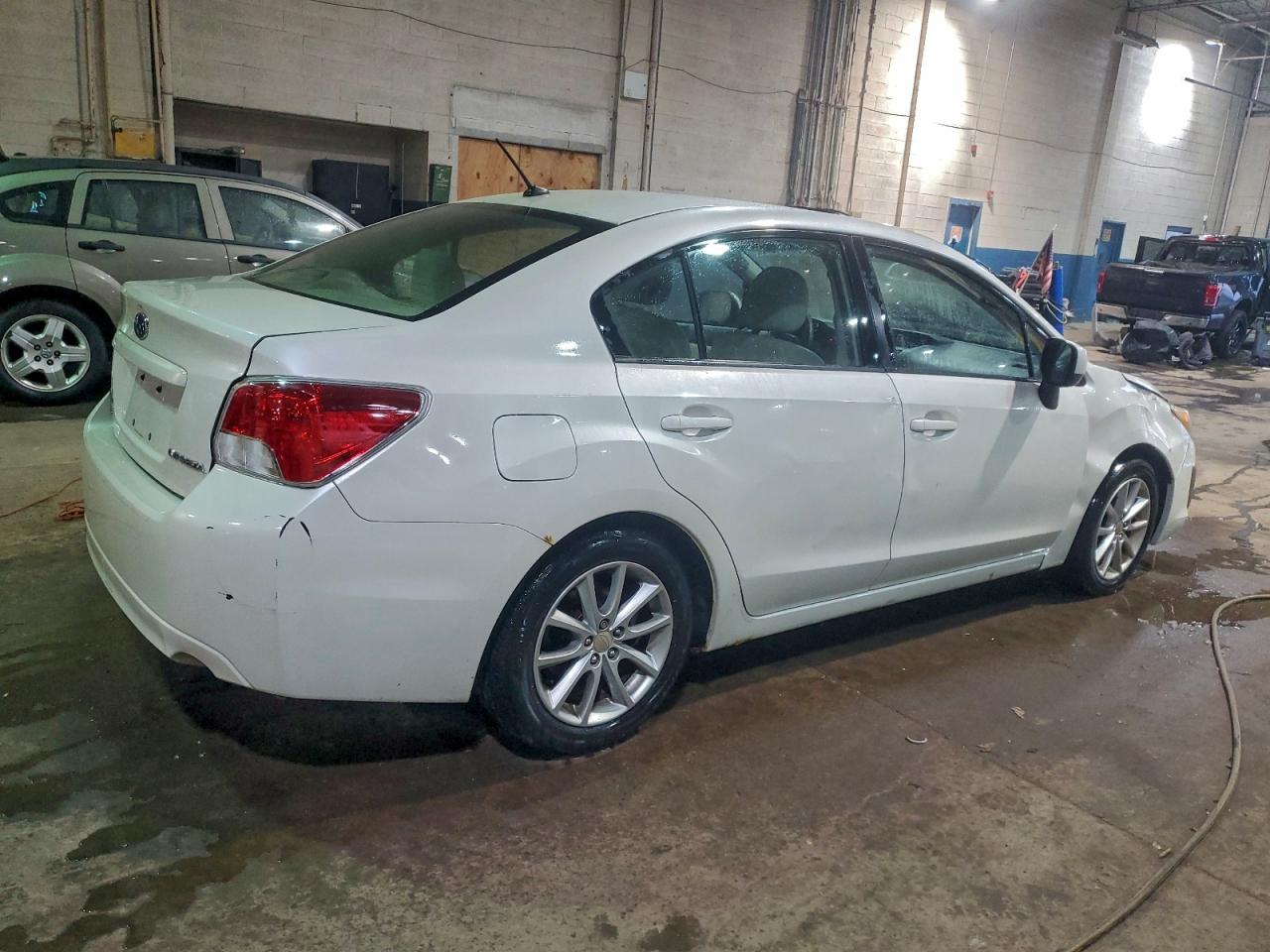 Subaru Impreza Premium Image 6