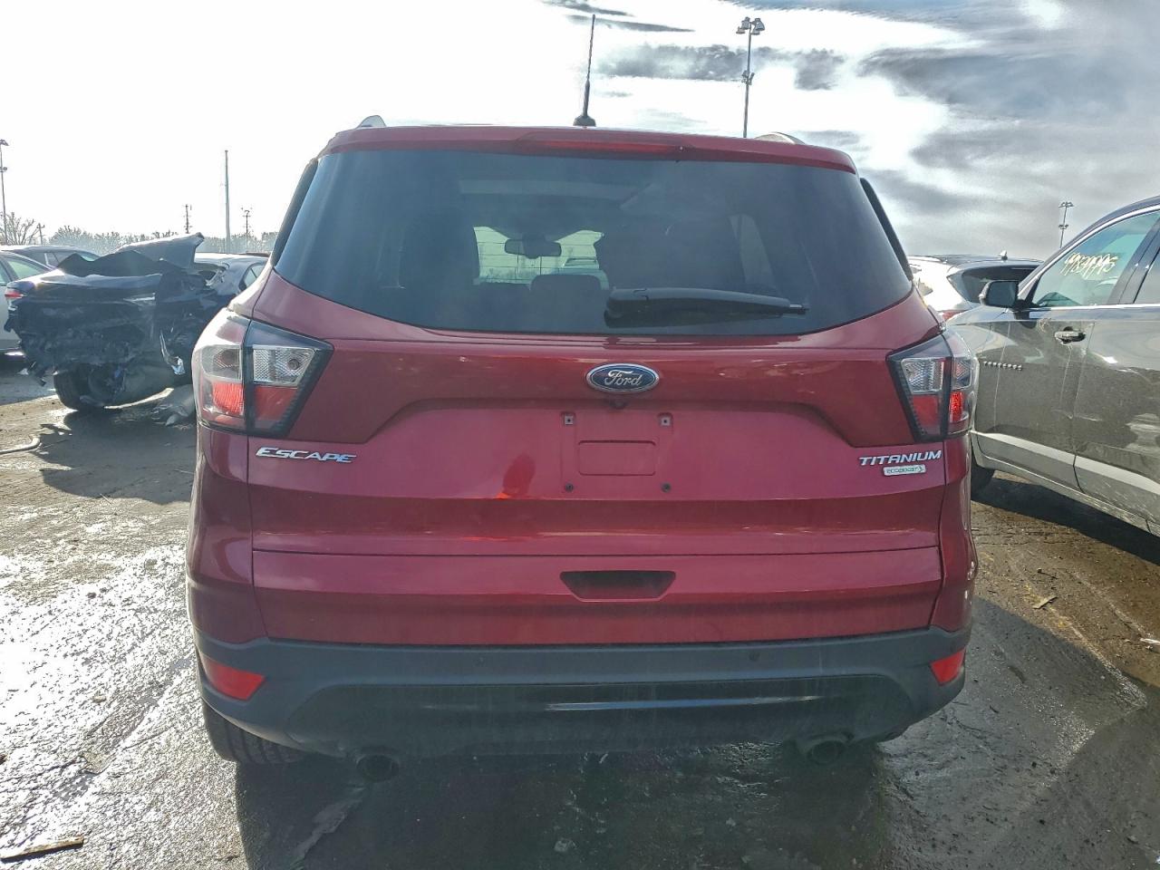Ford Escape Titanium Image 4