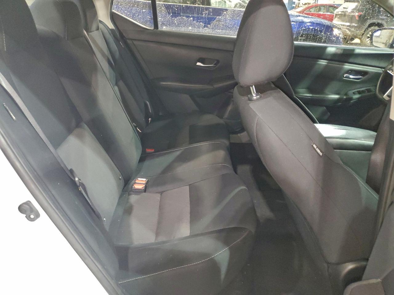 Nissan Sentra Sv Image 9