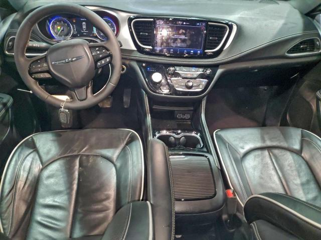 Chrysler Pacifica Limited Image 13