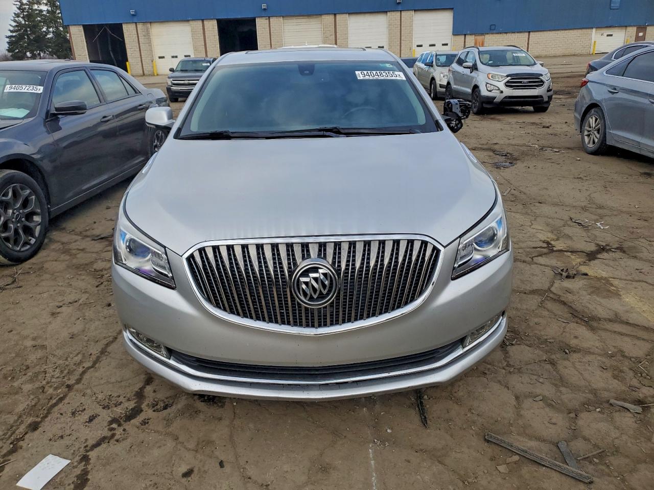 Buick LaCrosse Premium Image 12