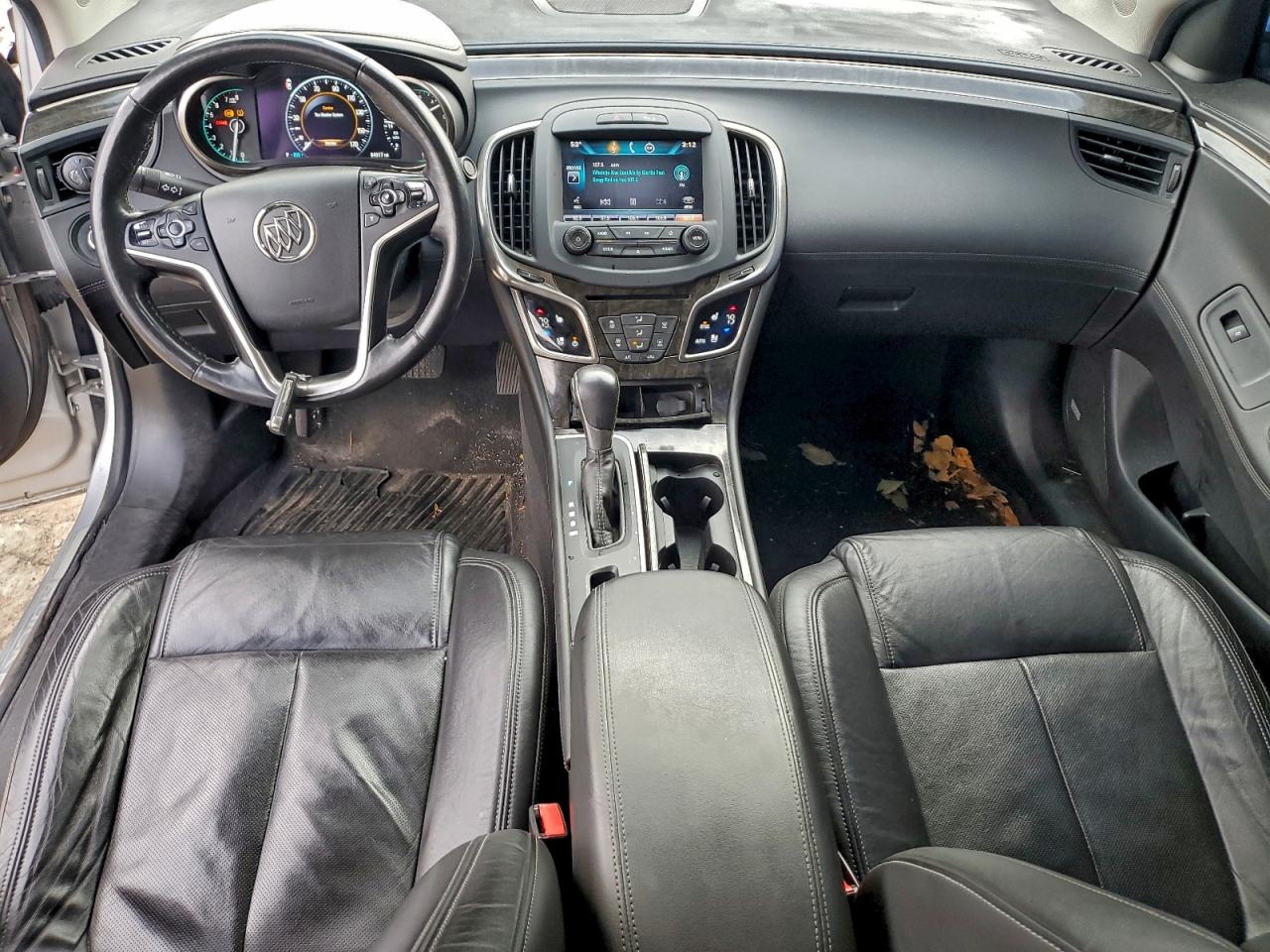 Buick LaCrosse Premium Image 3