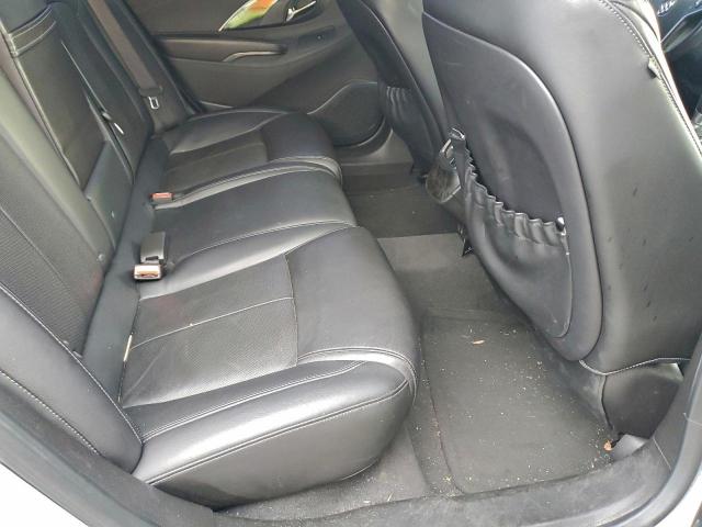 Buick LaCrosse Premium Image 10