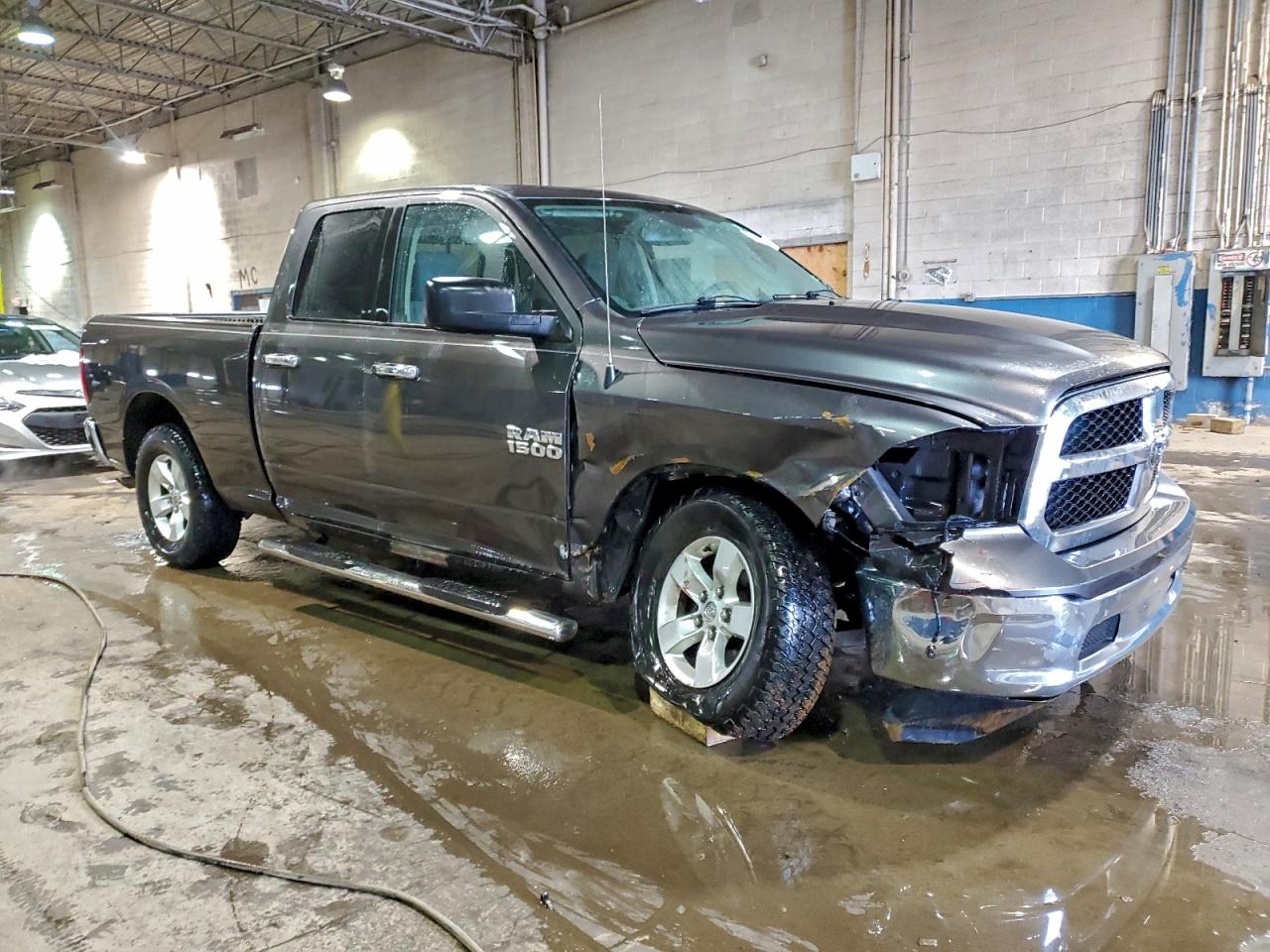 Ram 1500 Slt Image 3