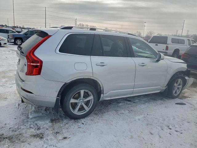 Volvo XC90 T5 Image 2