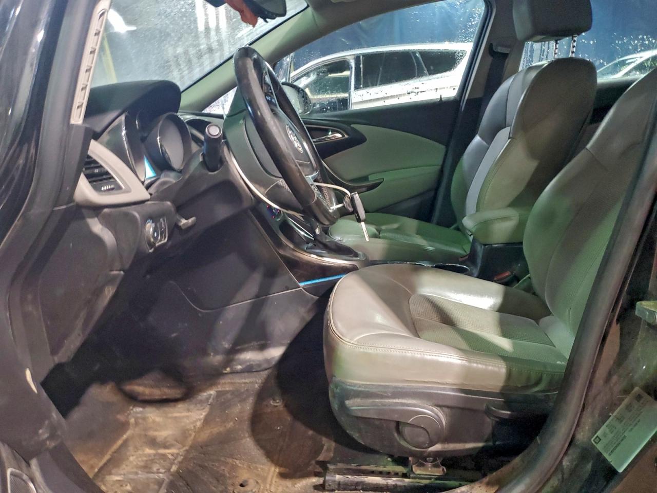 Buick Verano Image 10